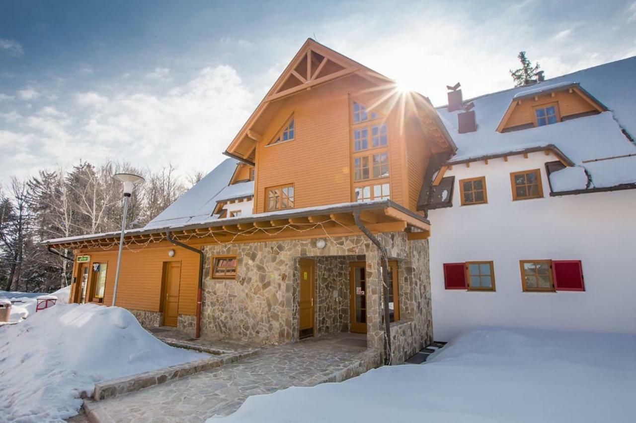 Bolfenk Lodge Apartment Hočko Pohorje المظهر الخارجي الصورة